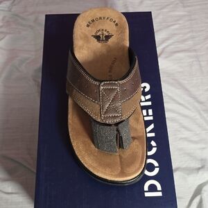 Dockers Men's Tan and Gray Memory Foam Sandals